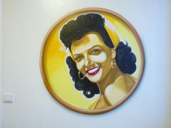 jane russell dans cuisine